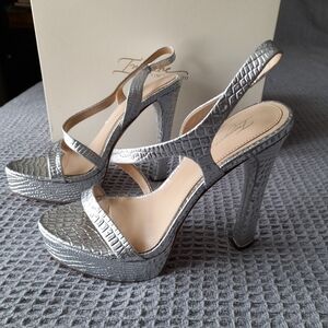 Vince Camuto Silver Croc-Embossed Heels